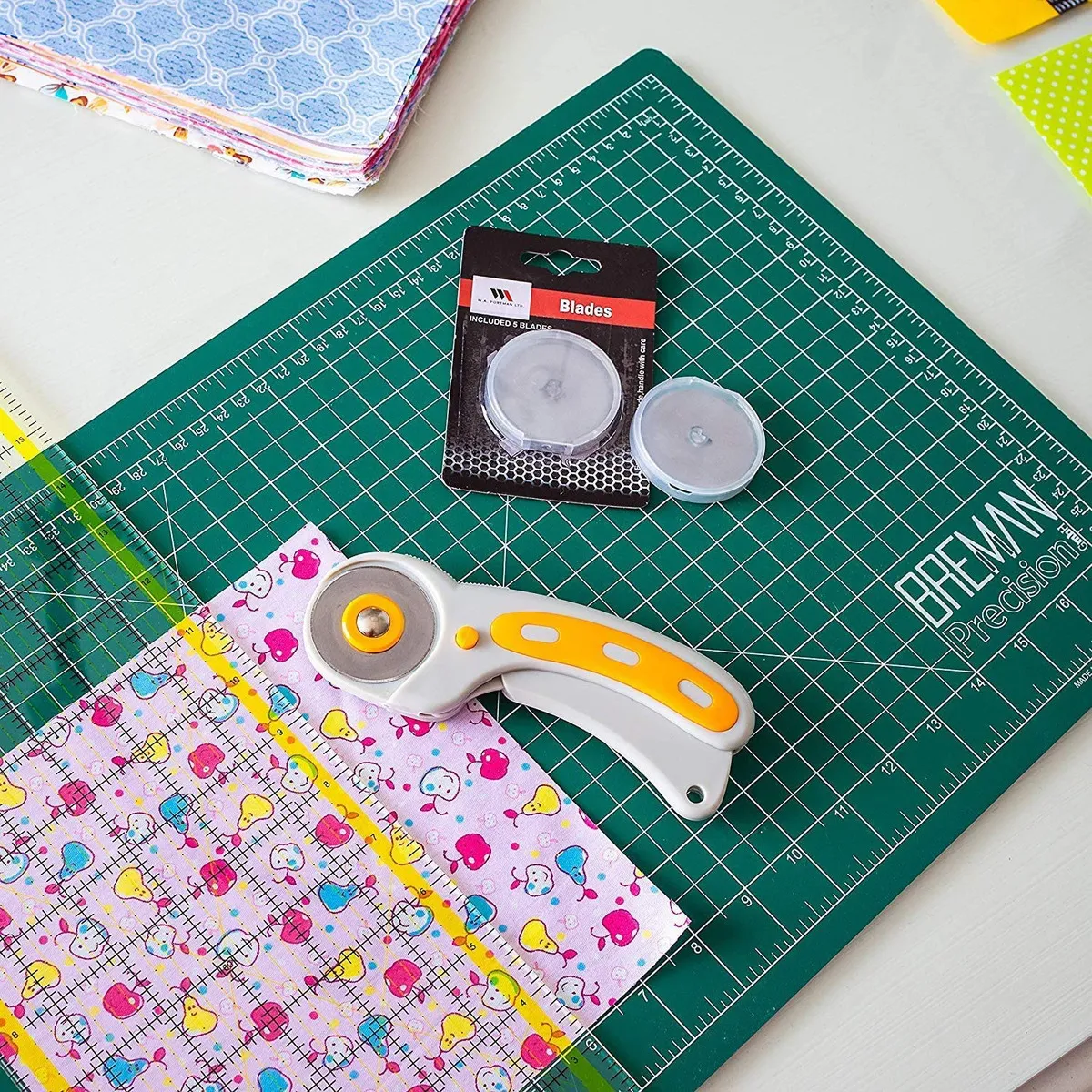 Alfombrilla de Corte Autorreparable X-ACTO® Modelo K311, 12x18 Pulgadas, Verde Esmeralda – Ideal para Manualidades, Costura y Artesanía – Superficie A