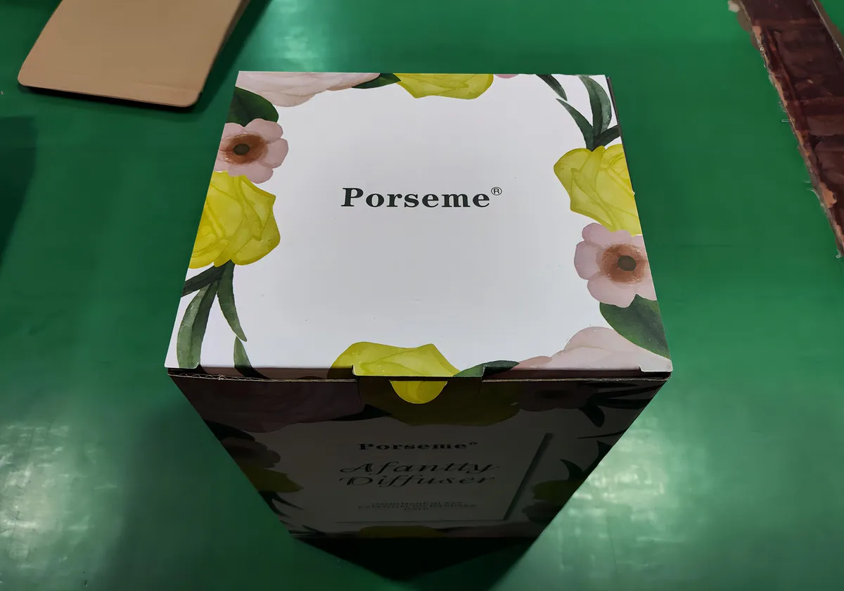 Difusor de Aroma de Cristal Ultrasónico AuraZen™ 7 Colores LED: Humidificador Elegante para Hogar y Oficina - Aromaterapia Relajante, Diseño Silencios