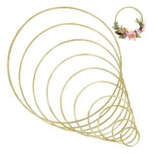 Aros de Metal para Manualidades Dorados 'Creaciones Brillantes': Set de 10 Piezas - Diámetro Versátil, Ideal para Proyectos DIY y Decoración Elegante