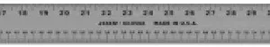Bordes Rectos de Aluminio STANLEY 122 cm: Precisión Dual (Métrico/Inglés) para Acabados Profesionales en Carpintería y Construcción - Modelo STHT42055