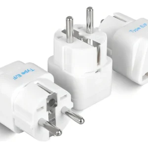 Adaptador de Enchufe Universal con Tierra Belkin F2CU041btBLK: Conexión Segura y Protección contra Sobretensiones para tus Dispositivos Electrónicos,