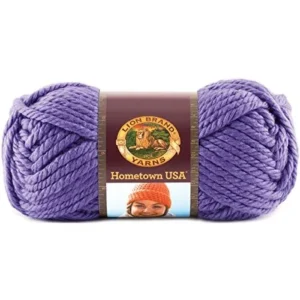 Lion Brand Yarn Hometown USA - Ovillo de Lana Gruesa Minneapolis Purple - 100% Acrílico - Ideal para Proyectos de Tejido y Crochet - Suave y Duradera