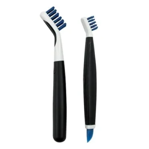 OXO Good Grips Cepillo de Limpieza Profunda - Azul, Diseño Ergonómico para Baño y Cocina, Cerdas Duraderas para Azulejos, Regaderas y Más - Importació