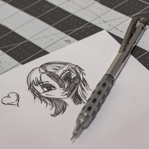 Lápiz Portaminas Pentel GraphGear 1000 - 0.5 mm - Precisión Profesional para Dibujo Técnico y Escritura Detallada - Envío Rápido y Seguro