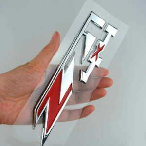 Emblemas Z71 4x4 EmbRoom para GMC Chevy Silverado Tahoe - Rojo Cromo - Paquete Doble - Resistencia a la Intemperie, Fácil Instalación - Diseño Premium