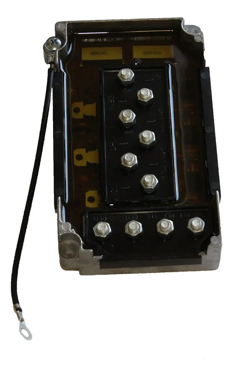 Caja de Conmutación CDI para 3 y 6 Cilindros | Módulos Electrónicos para Motores Fuera de Borda 50-275 HP | Control de Encendido Preciso