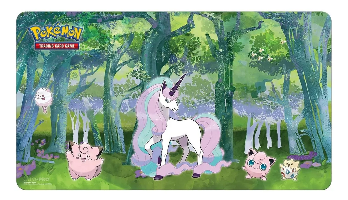 Alfombra de Juego Encantada Pokémon Serie Gallery: ¡Tu Arena de Combate Oficial para Trading Card Game! Ideal para proteger tus cartas y expandir tu colección.