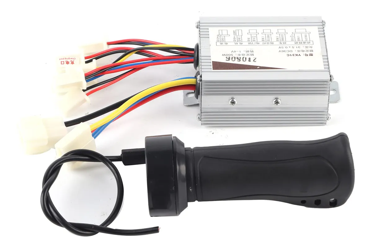 Empuñadura Acelerador Universal para Triciclo Eléctrico 36V 500W - Controlador de Velocidad Ajustable, Repuesto Original para Conversiones y Reparaciones