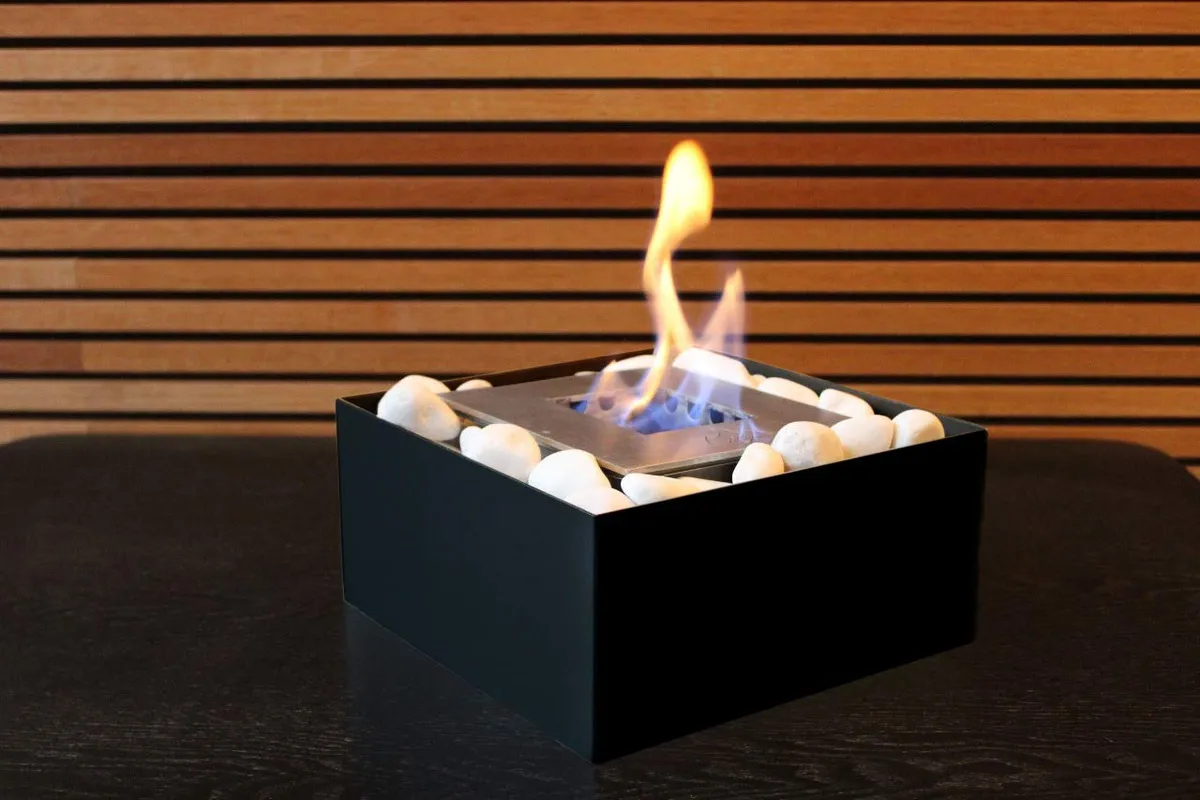 Chimenea de Etanol Basic Fire Negra Semi-Mate: Ambiente Cálido y Moderno sin Humo ni Olores | Decoración Hogar | Diseño Elegante