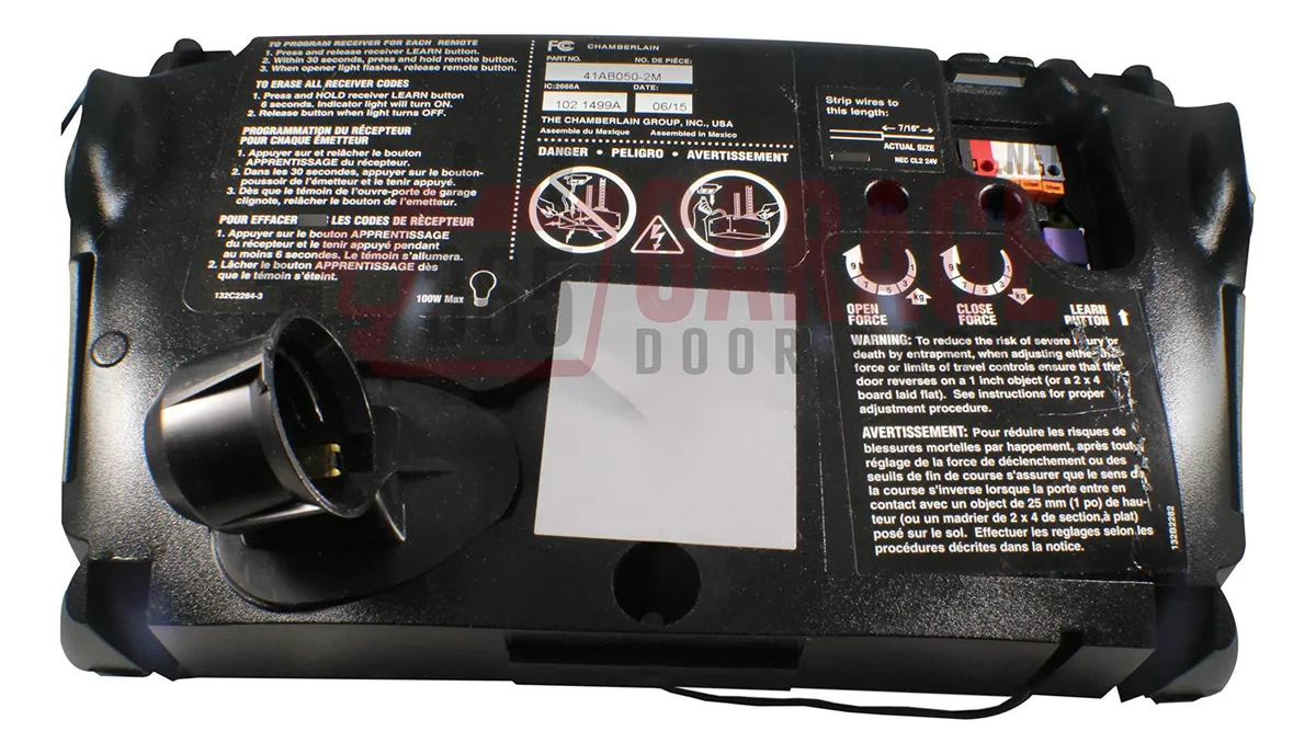 Placa Lógica de Repuesto Chamberlain 41AB050- para Abrepuertas de Garaje - Control Inteligente y Duradero para tu Hogar