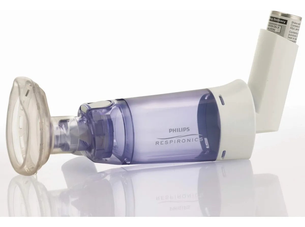 Aerocámara Mascarilla Pequeña OptiChamber Diamond para Inhaladores - Mayor Eficacia en Administración de Medicamentos para Niños y Adultos - Compacta y Portátil