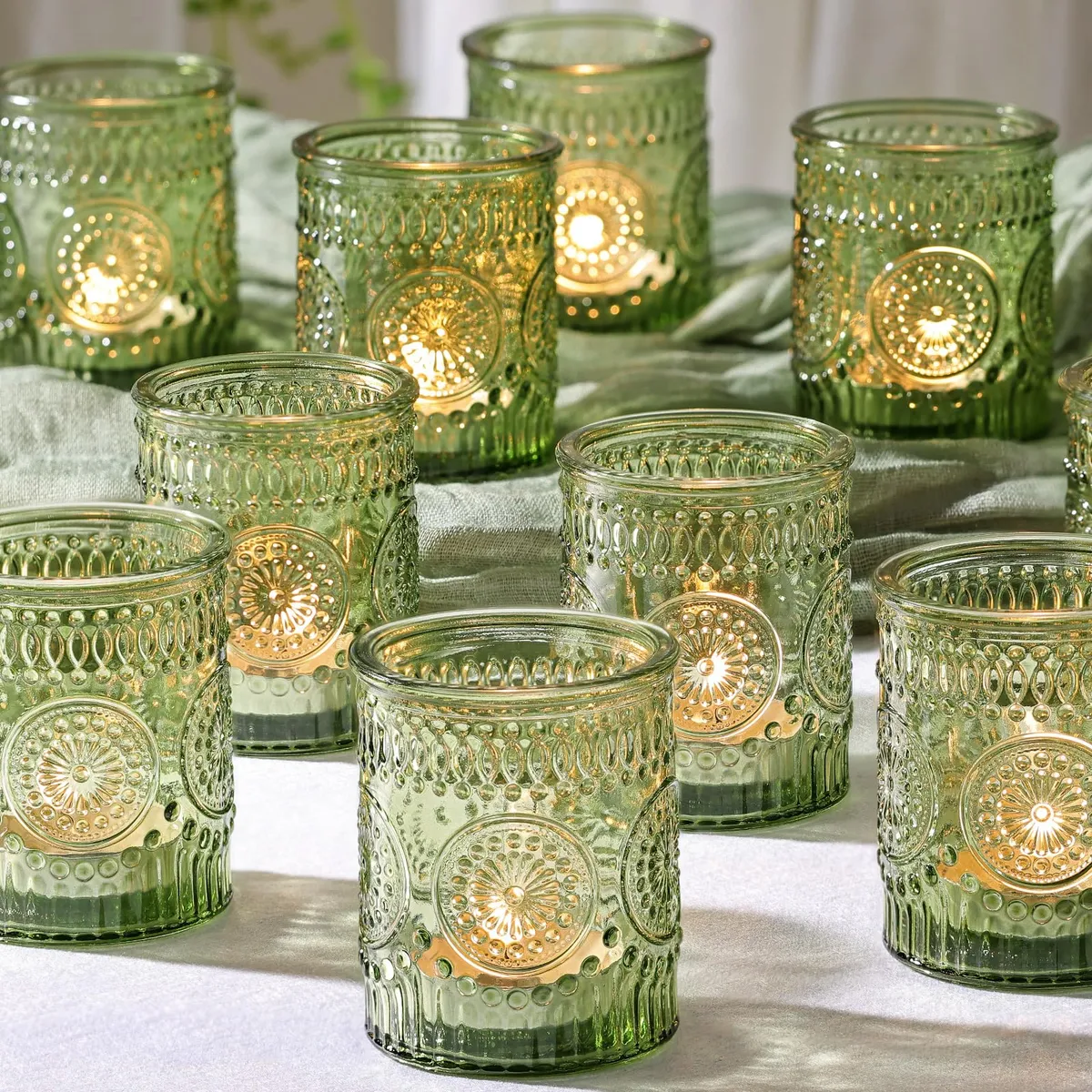 24 Portavelas Votivas Verdes de Vidrio para Bodas, Eventos y Decoración de Hogar | Añade un Toque Elegante y Festivo